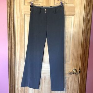 A. Byer Cambridge Dress Pants Size 3